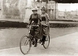 Tandem: Tandem riders in Berlin, 1905