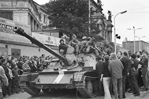 Liberalization: Tank - protest - Brno