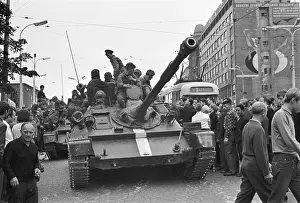 Liberalization: Tank - protest - Brno