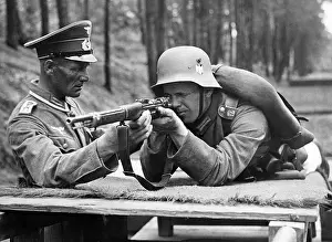Carbine: Target practice at the shooting stand, 1935