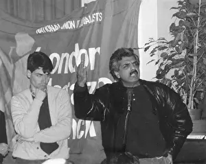 Pakistani: Tariq Ali speaking under an NUJ banner