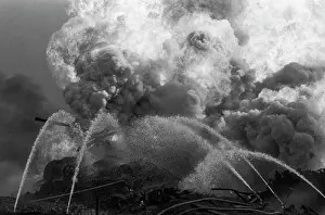 Tarki: Tarki oil rig fire