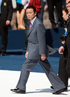 Taro: Taro Aso