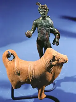 Bronce: Tarracotta Bull