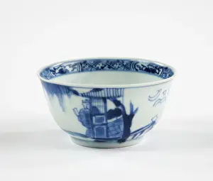 Hand Painted: Tea bowl