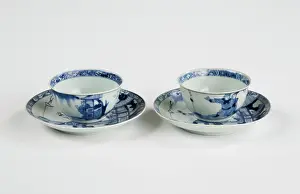 Teaset: Tea bowls and saucers