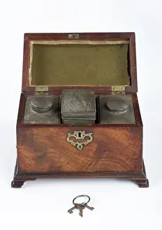 Pewter: Tea caddy
