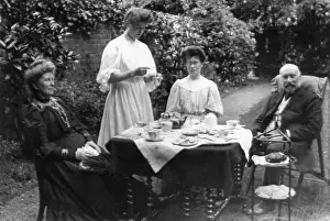 Edwardians: Tea in the garden