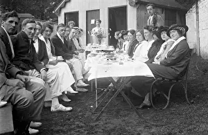 Moorfield: Tea group at tennis tournament