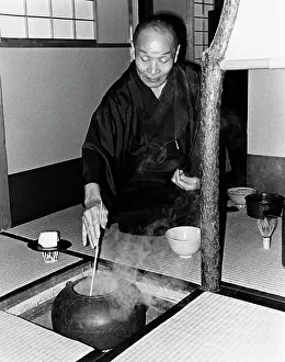 Douglas Dickins: Tea Master teaching Tea Ceremony