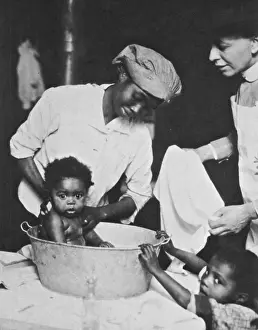 Proper: Teaching Bathing Techniques, 1907