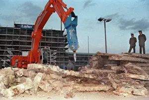 Gdrs: Tearing down the Berlin Wall