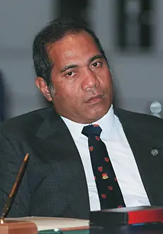 Kiribati: Teburoro Tito