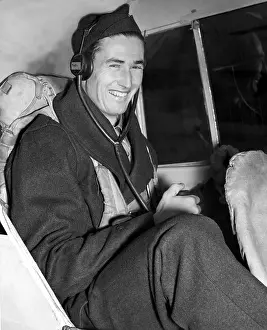 Amherst: Ted Williams in Navy's flight training school ?