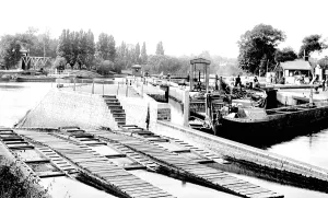 Teddington: Teddington, the Lock and Rollers 1899