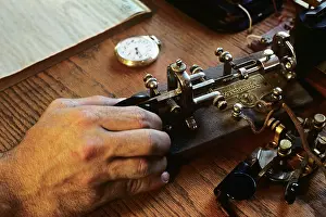 Smt001: TELEGRAPH OPERATOR HAND ON KEY