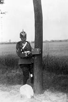 Unlock: Telegraph station on a tree, around 1905