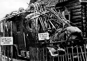 Forbidding: Telephone exchanges - Eastern Front, 1941