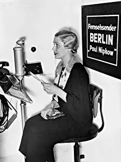 Announcer: The television announcer Else Elster, 1935