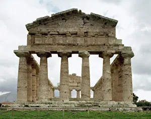 Shaft: Temple of Athena. Paestum