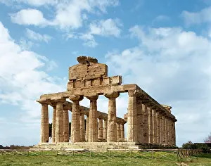 Shaft: Temple of Athena. Paestum