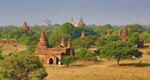 Myanmar: Temples and pagodas on the Plain of Bagan, Myanmar