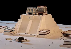 Huitzilopochtli: Templo Mayor model, Museo Nacional de Antropologia