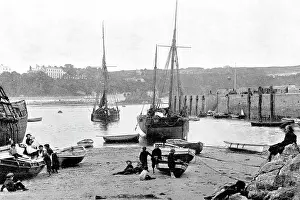 Tenby: Tenby Harbour early 1900s