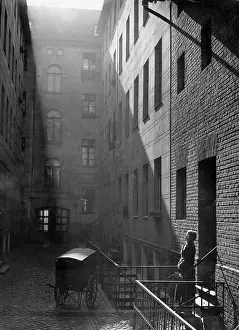 Tenement: Tenement in Berlin, 1935