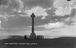 Tennyson: Tennyson Cross at Freshwater