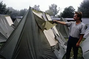 Hailstone: Tents damaged by hail, Munich