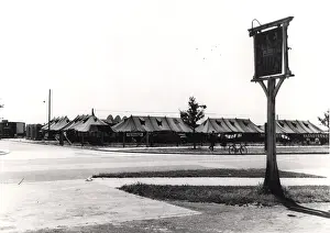 Heathrow: Tents at Heathrow Airport