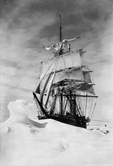 Lcgr1805: Terra Nova ship icebound during the British