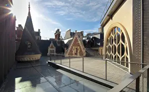 Monnaie: Terrace, Citeco, Musee de l'Economie, Hotel