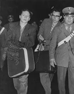 Shackles: Terror in South Tyrol conflict