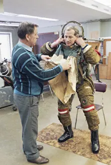 Zvezdny: Test of High-Pressure Suit