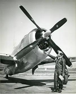 Wider: Test pilot Gerard Demunk - front of Curtiss-Wright propeller