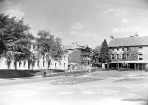 Tetbury: Tetbury, the Chipping c1955