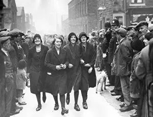 Weavers: Textile strike in Burnley, 1931