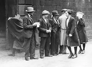 Willing: Textile strike in Lancashire, 1932
