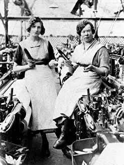Spinners: Textile workers Victorian period