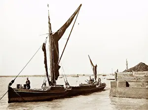 Levitt: Thames barge Levitt, Victorian period