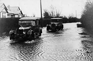 Chertsey: THAMES VALLEY FLOODS