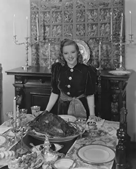 Sideboard: Thanksgiving hostess