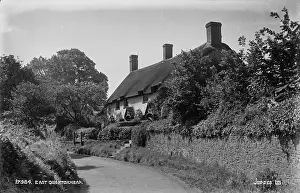 Chimneys: Thatched Cottage in East Quantoxhead