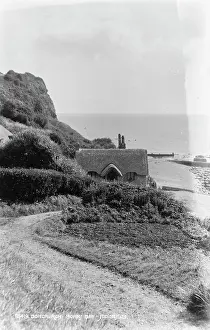 Wight: Thatched Cottage at Monks Bay