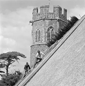 Thatchers: Thatcher Thatching