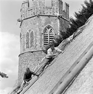 Thatchers: Thatcher Thatching
