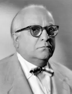 Simonov: Theatre director R. Simonov