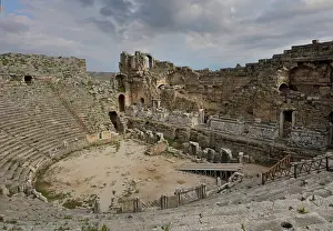 Skene: Theatre, Perga, Antalya, Turkey